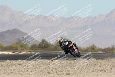 media/Nov-01-2025-CVMA (Sat) [[fc0f7531b8]]/Race 1-Formula Middleweight/